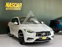 2016 Infinity Q30