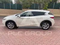 2016 Infinity Q30