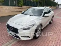2016 Infinity Q30
