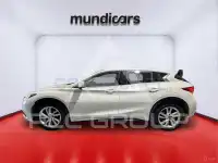2016 Infinity Q30