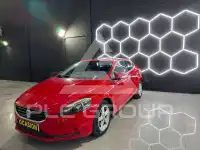 2016 Volvo V40