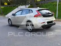 2016 Volvo V40