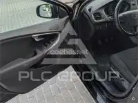 2016 Volvo V40