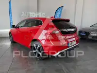 2016 Volvo V40