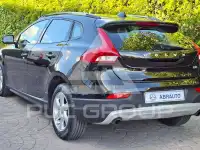 2016 Volvo V40