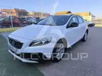 2016 Volvo V40