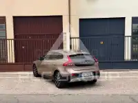 2016 Volvo V40