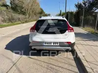 2016 Volvo V40