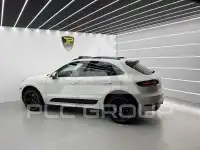 2016 Porsche MACAN