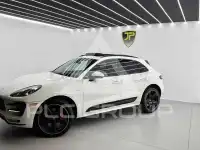 2016 Porsche MACAN