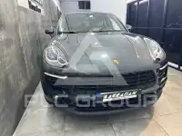 2016 Porsche MACAN