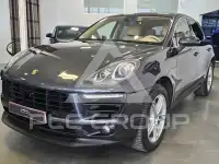 2016 Porsche MACAN