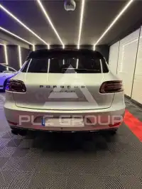 2016 Porsche MACAN