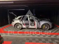 2016 Porsche MACAN