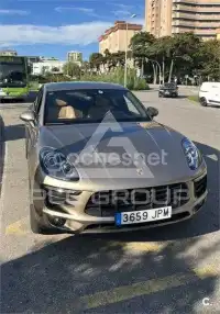 2016 Porsche MACAN