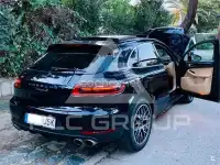 2016 Porsche MACAN