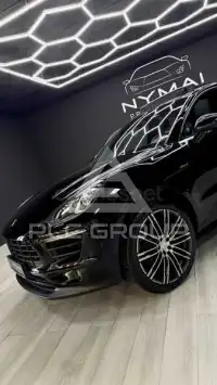 2016 Porsche MACAN