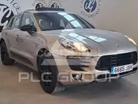 2016 Porsche MACAN