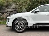 2016 Porsche MACAN