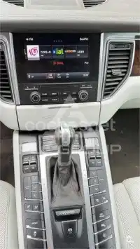 2016 Porsche MACAN