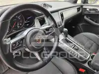 2016 Porsche MACAN