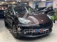 2016 Porsche MACAN