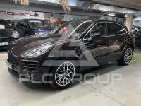 2016 Porsche MACAN