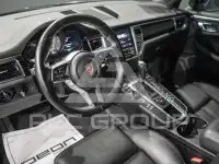 2016 Porsche MACAN