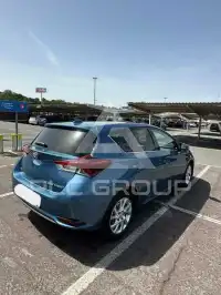 2016 Toyota AURIS