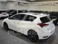 2016 Toyota AURIS