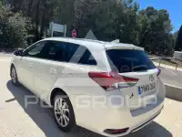 2016 Toyota AURIS