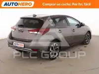 2016 Toyota AURIS