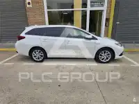 2016 Toyota AURIS