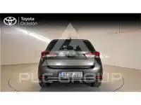 2016 Toyota AURIS