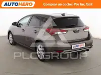 2016 Toyota AURIS