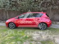 2016 Toyota AURIS