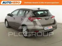 2016 Toyota AURIS