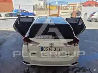 2016 Toyota AURIS