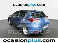 2016 Toyota AURIS