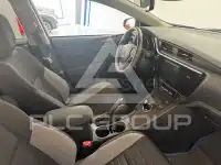 2016 Toyota AURIS