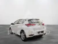 2016 Toyota AURIS