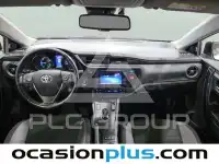2016 Toyota AURIS