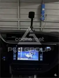 2016 Toyota AURIS