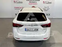 2016 Toyota Avensis