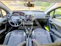 2016 Peugeot 208