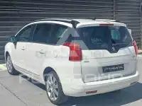 2016 Peugeot 5008