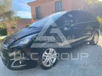 2016 Peugeot 5008