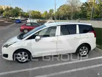 2016 Peugeot 5008