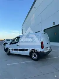 2016 Peugeot Partner