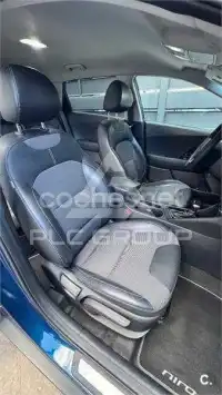 2016 KIA Niro